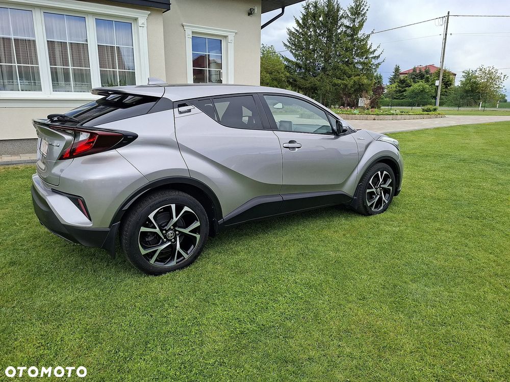 Toyota C-HR - 4