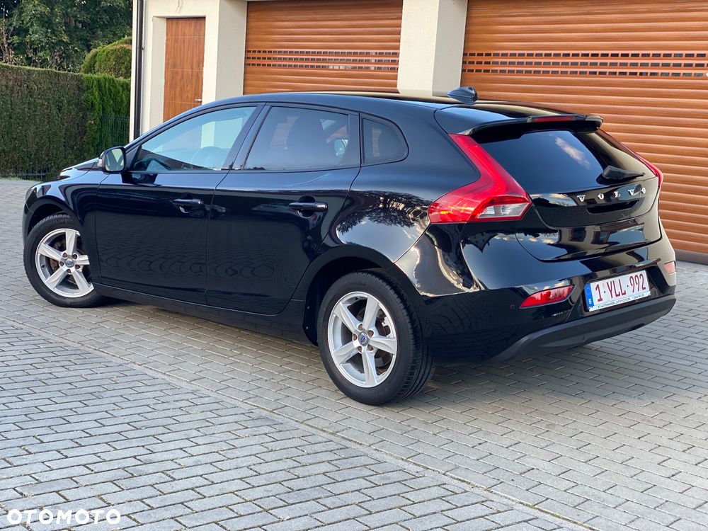 Volvo V40 D2 Kinetic - 17