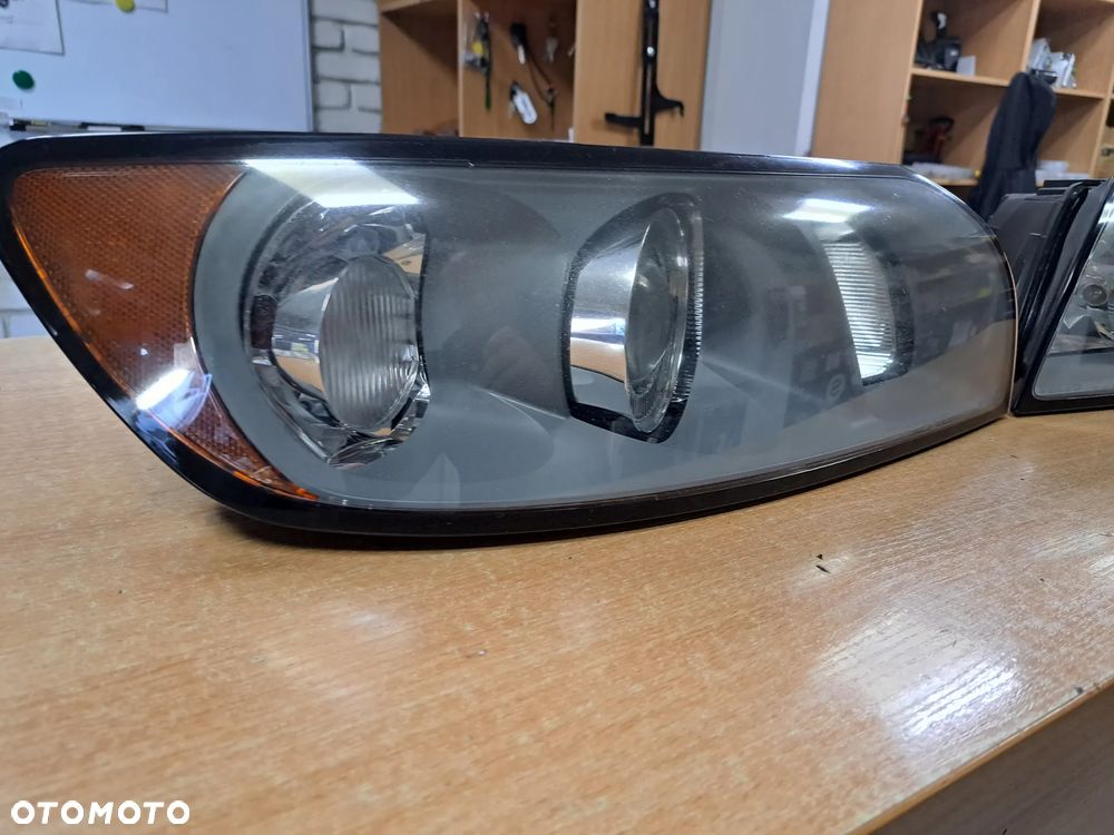 VOLVO V50 S40 II LAMPA LEWA PRAWA LEWY PRAWY PRZÓD EUROPA - 5
