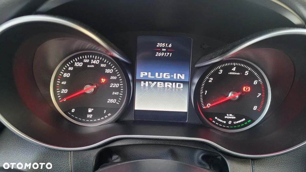 Mercedes-Benz Klasa C 350 e 7G-TRONIC Avantgarde - 30