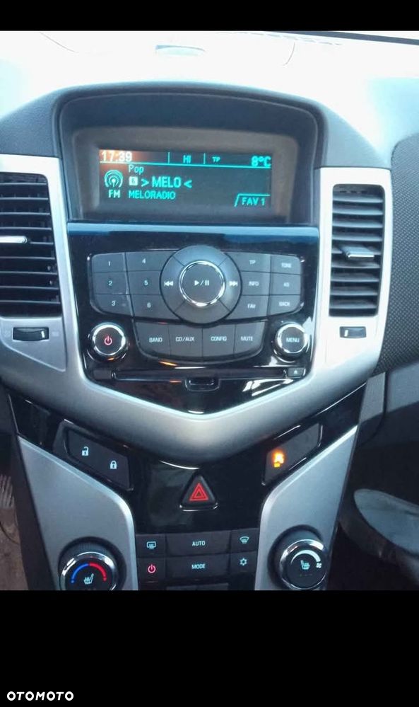 Chevrolet Cruze - 6