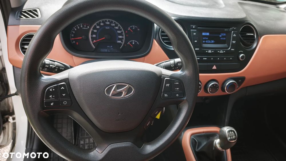 Hyundai i10 1.1 Comfort - 11