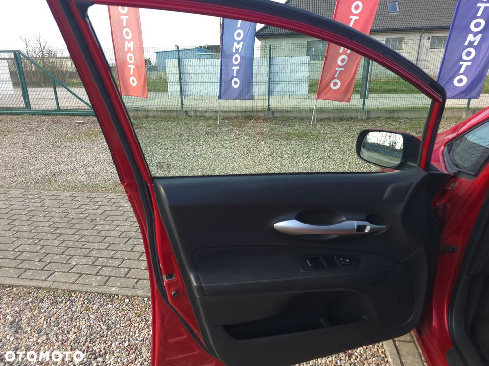 Toyota Auris 1.33 VVT-i Edition - 19