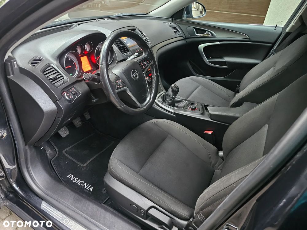Opel Insignia 2.0 CDTI ecoFLEX - 10