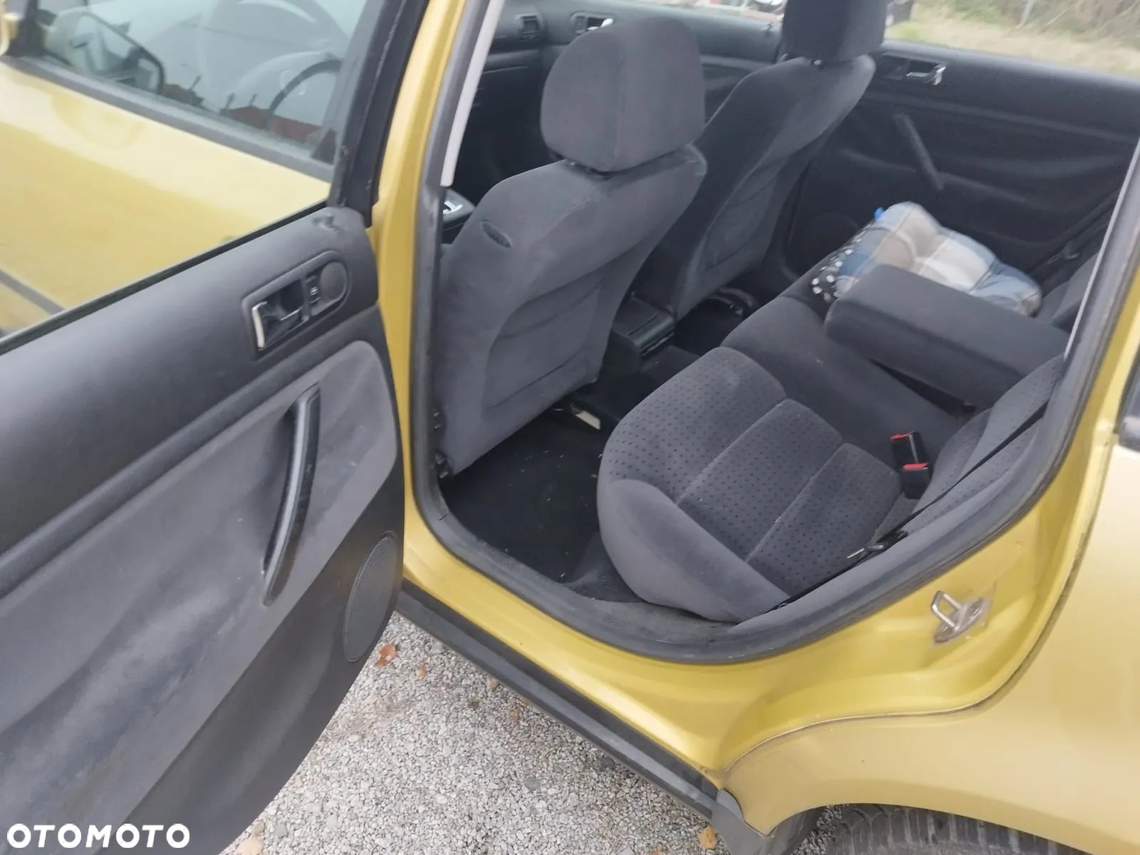 Volkswagen Passat - 19