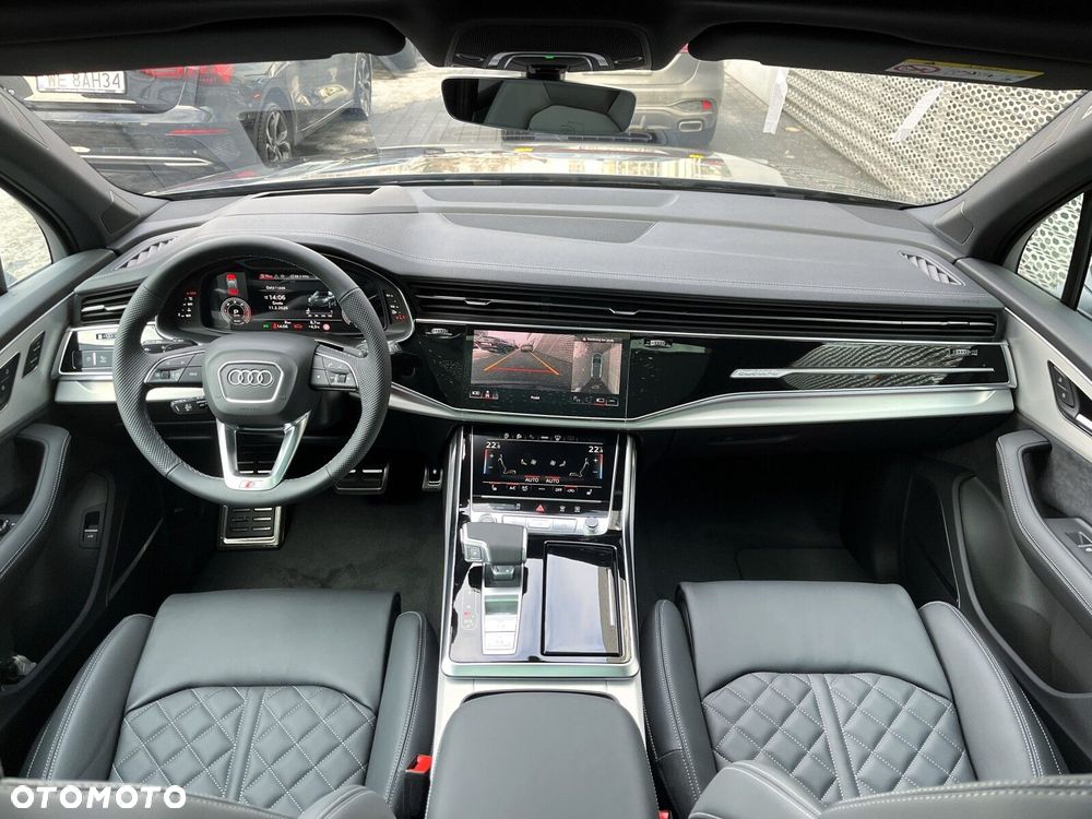 Audi Q7 - 6