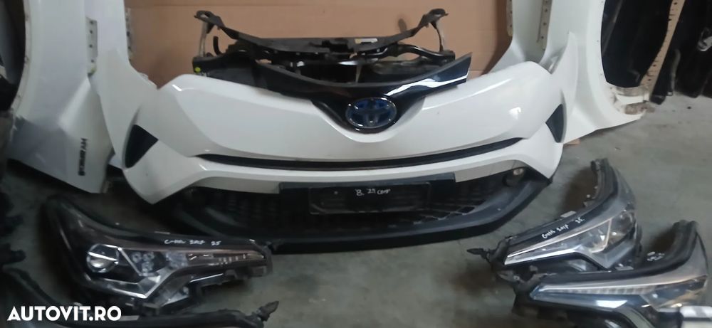 Fata Toyota C-HR 1.8 hybrid 2018 - 3