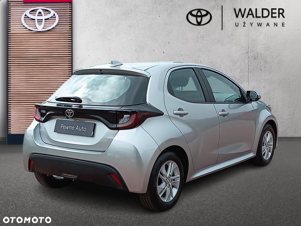 Toyota Yaris 1.5 Comfort - 4