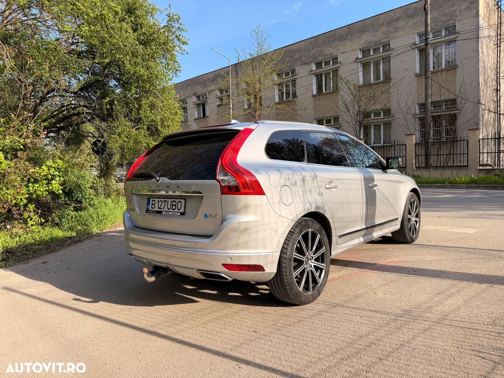 Volvo XC 60 D4 Geartronic Summum - 26