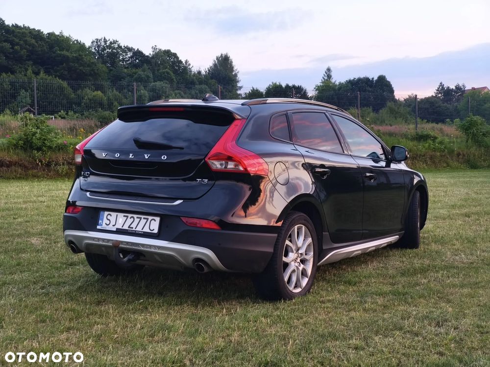 Volvo V40 Cross Country T3 Geartronic Summum - 8