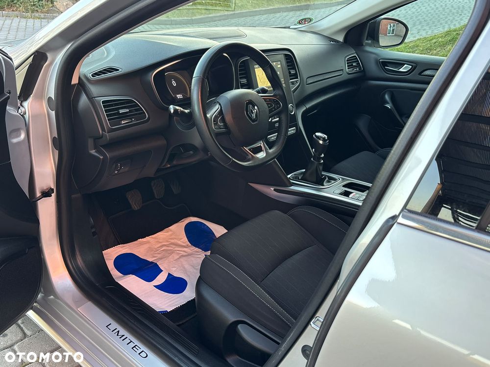 Renault Megane - 7
