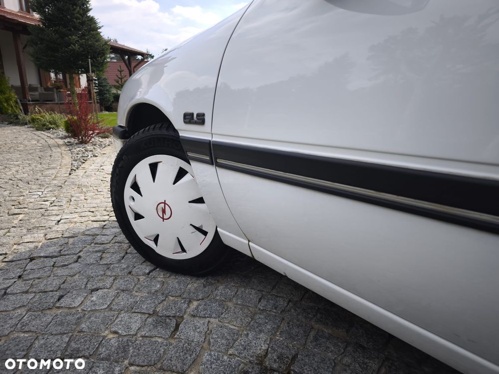 Opel Vectra - 10