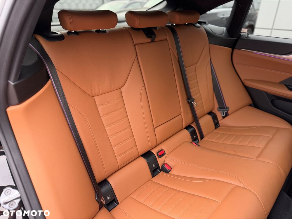 BMW Seria 4 M440i xDrive mHEV sport - 23