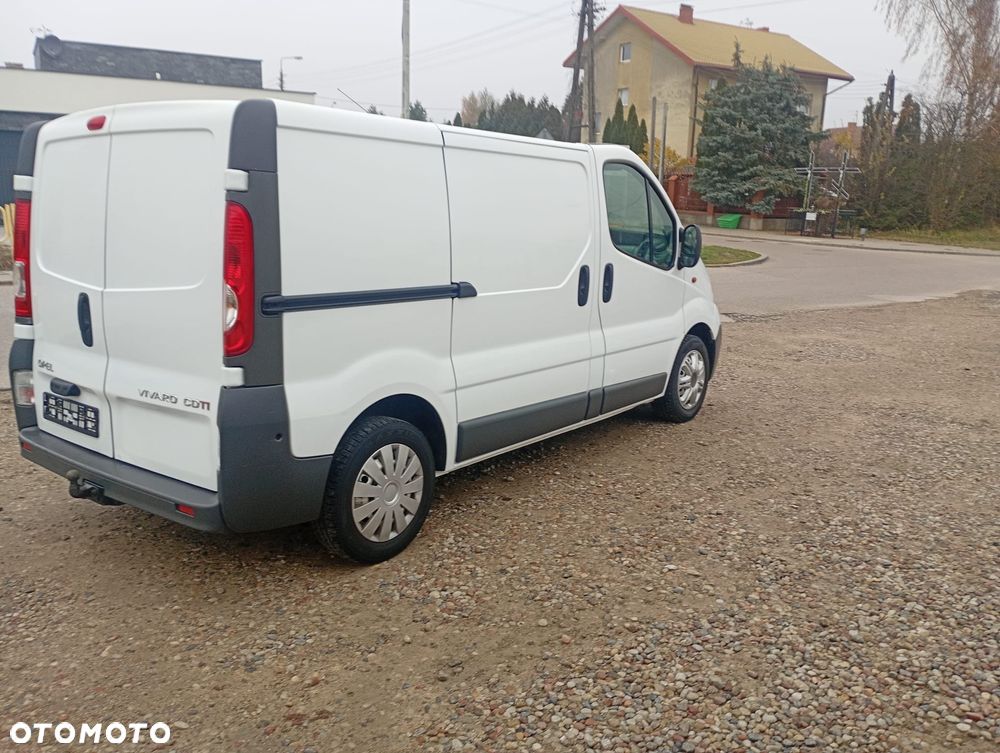 Opel Vivaro - 5
