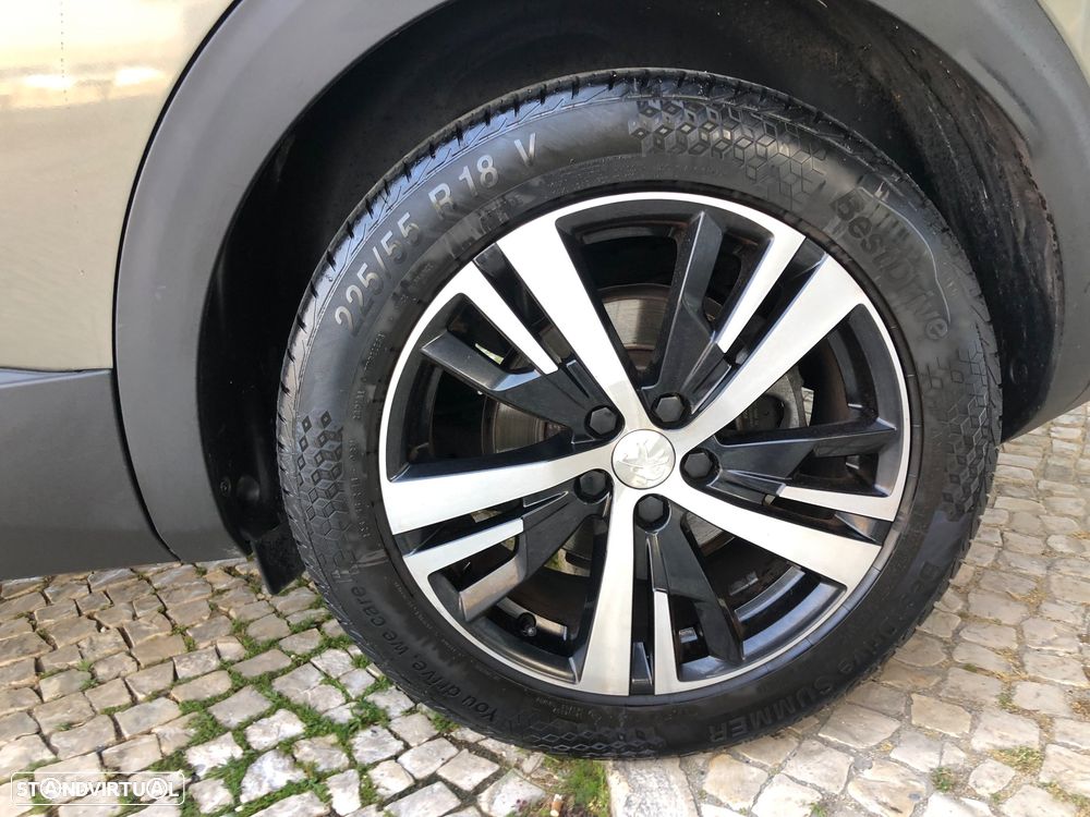 Peugeot 3008 1.5 BlueHDi Allure - 17