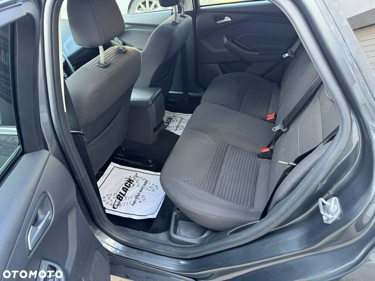 Ford Focus - 18