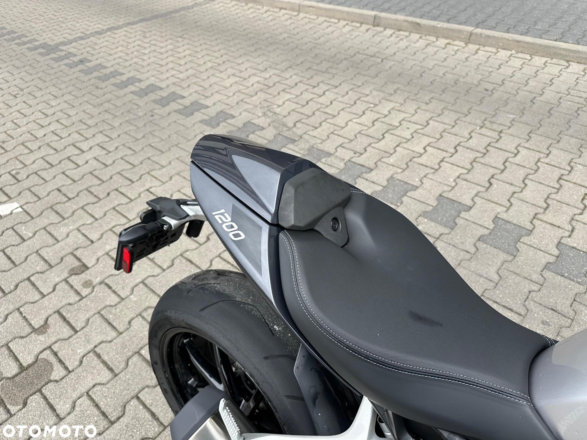Triumph Speed Triple - 12
