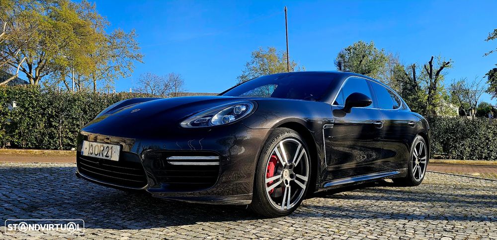 Porsche Panamera Turbo PDK - 6
