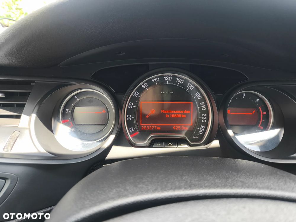 Citroën C5 1.6 HDi Dynamique - 29