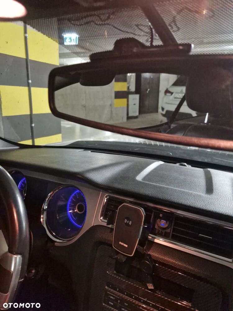 Ford Mustang 3.7 V6 Premium - 11