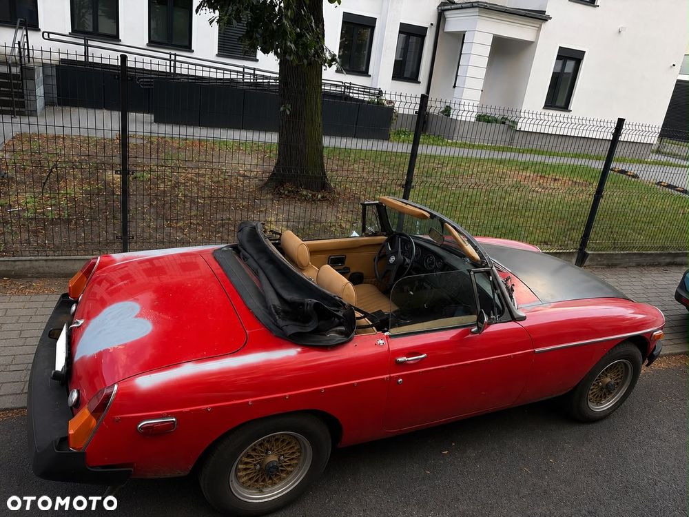 MG MGB - 9