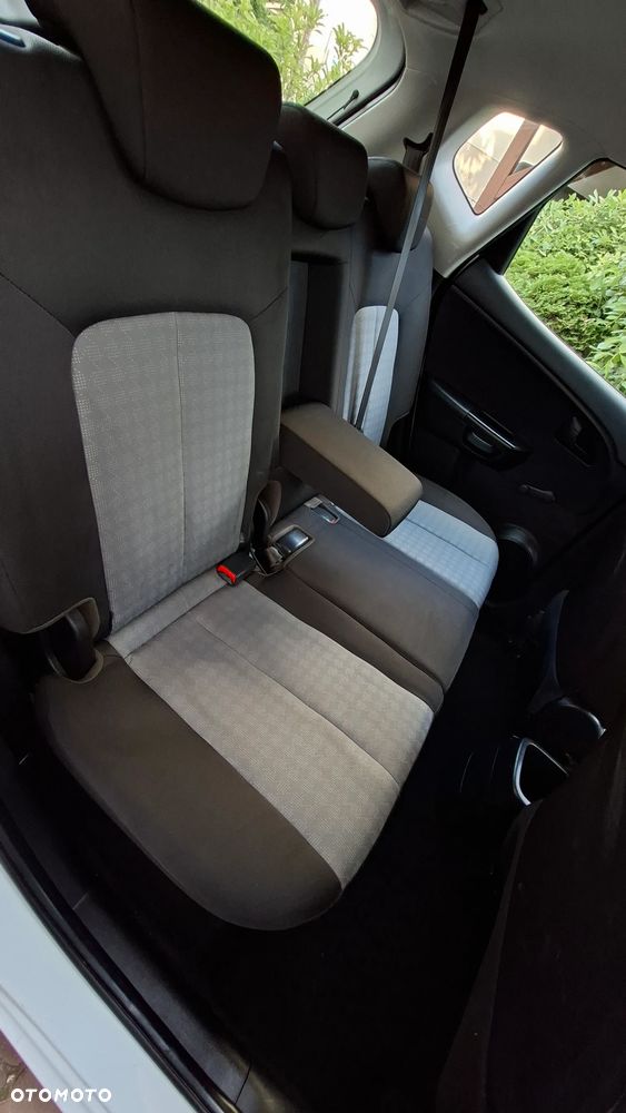 Kia Venga 1.4 CVVT Attract - 14