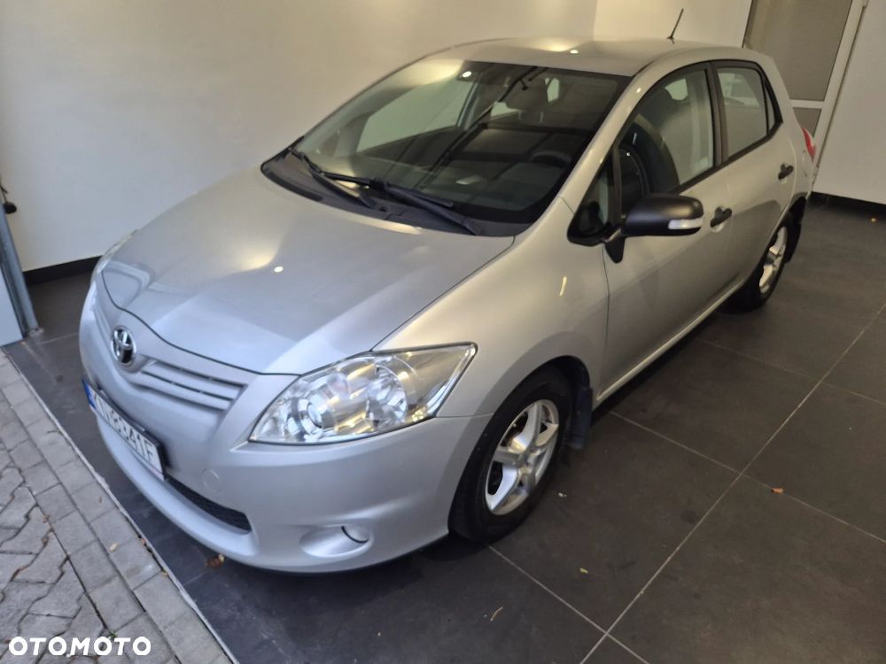 Toyota Auris 1.33 VVT-i Active - 2