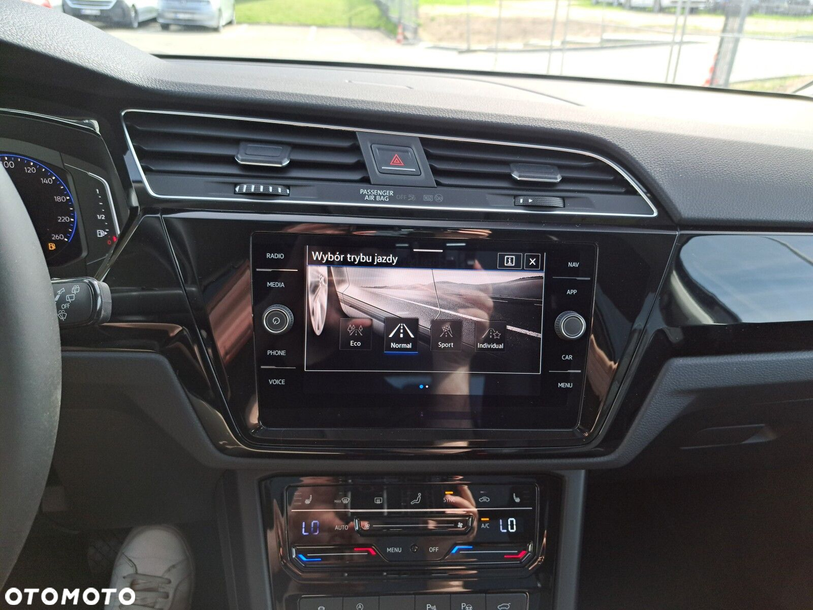Volkswagen Touran 2.0 TDI BMT Highline DSG - 31