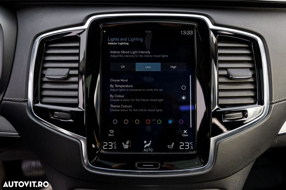 Volvo XC 90 D5 AWD Geartronic Inscription - 36