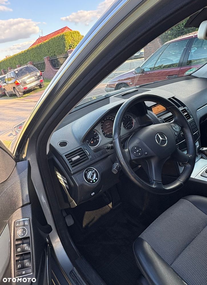 Mercedes-Benz Klasa C 230 7G-TRONIC Avantgarde Sport Edition + - 14
