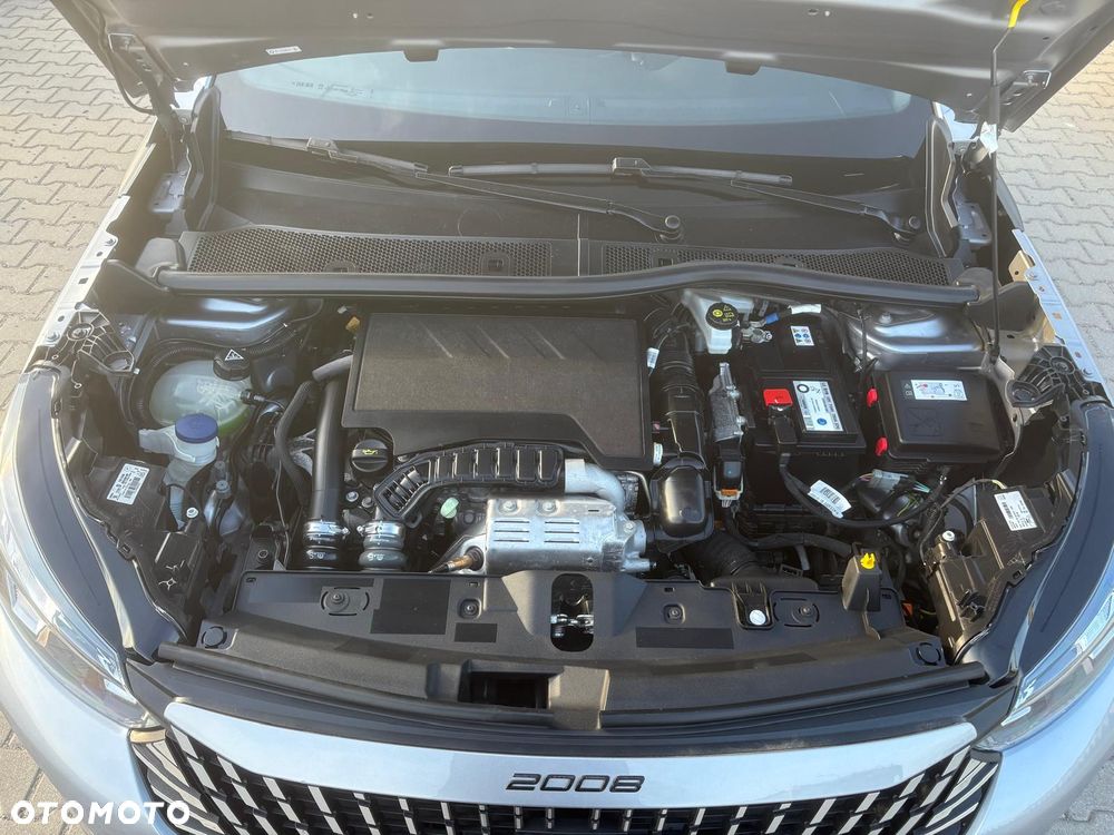 Peugeot 2008 PureTech 130 EAT8 Active - 25