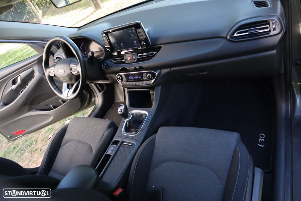 Hyundai i30 1.0 T-GDI Style Plus - 11