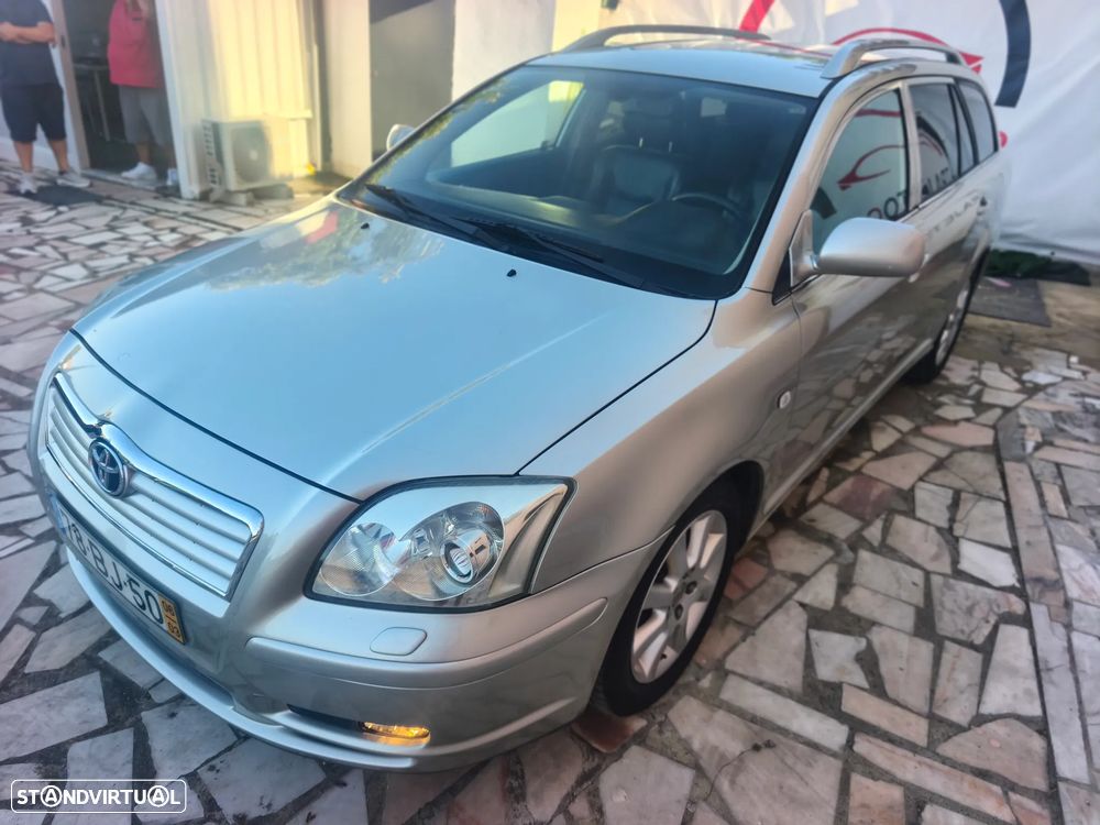 Toyota Avensis SW 2.2 D-4D Sol High P. - 40