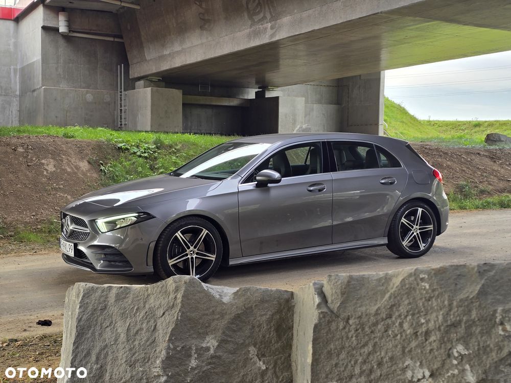 Mercedes-Benz Klasa A 220 7G-DCT AMG Line - 2