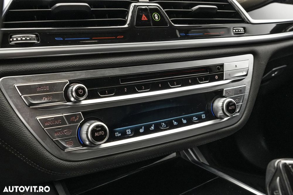 BMW Seria 7 730d xDrive - 22