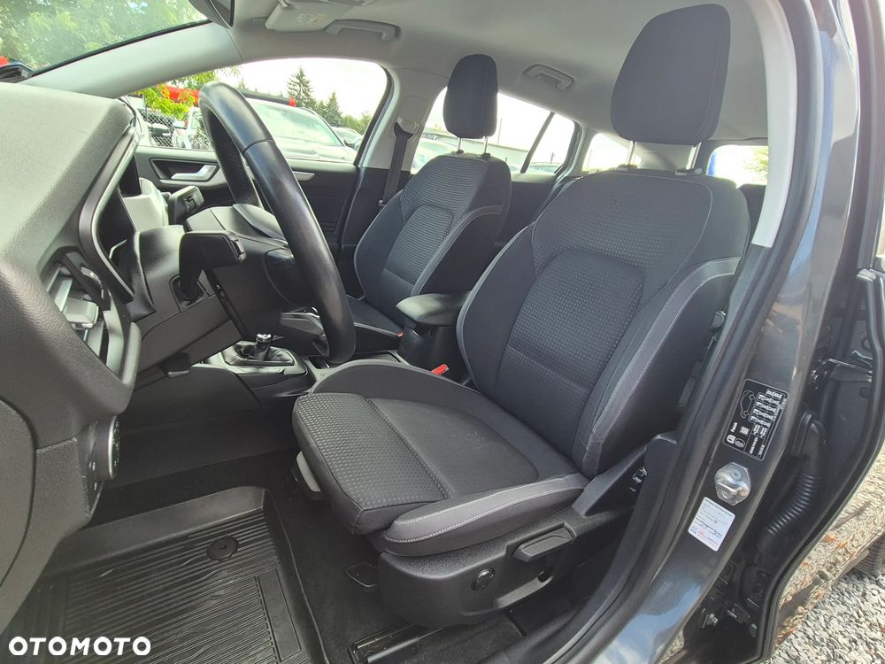 Ford Focus 1.5 TDCi DPF Start-Stopp-System Business - 26