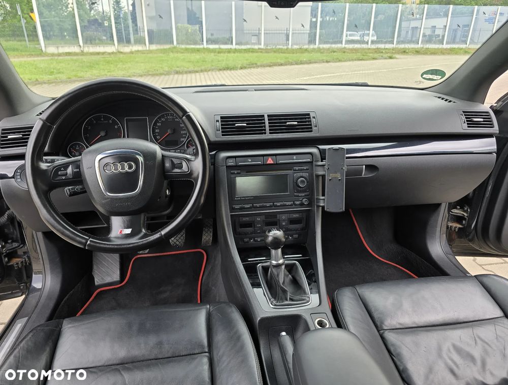 Audi A4 Avant 1.8 T - 12