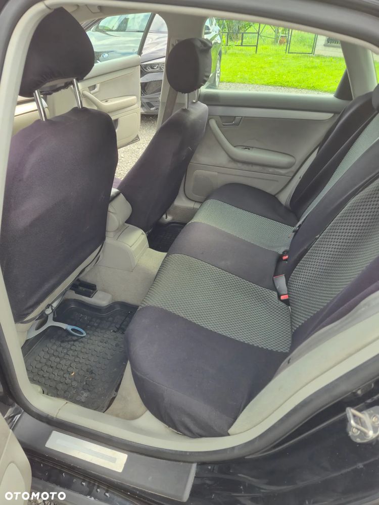 Audi A4 Limousine 2 - 10