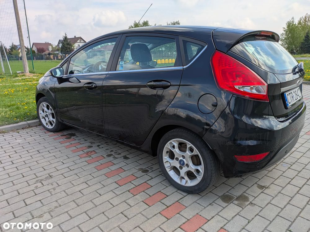 Ford Fiesta 1.4 Titanium EU5 - 3
