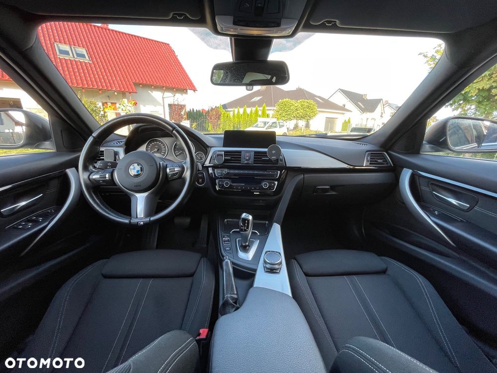 BMW Seria 3 320d Sport Line - 6