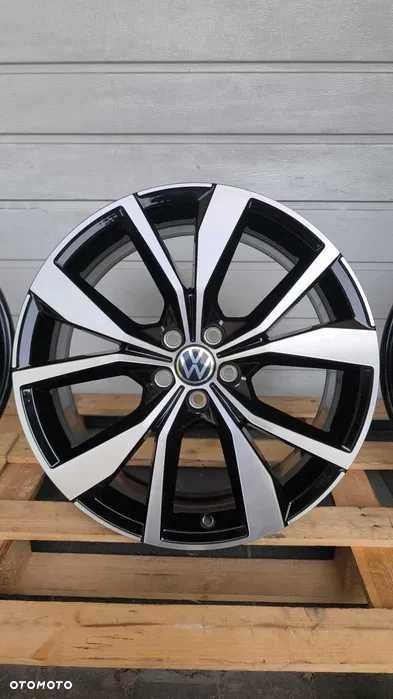 Felgi aluminiowe Vw Taigo T Cross 18" 5x100 Et 39 NOWE (B647) - 5