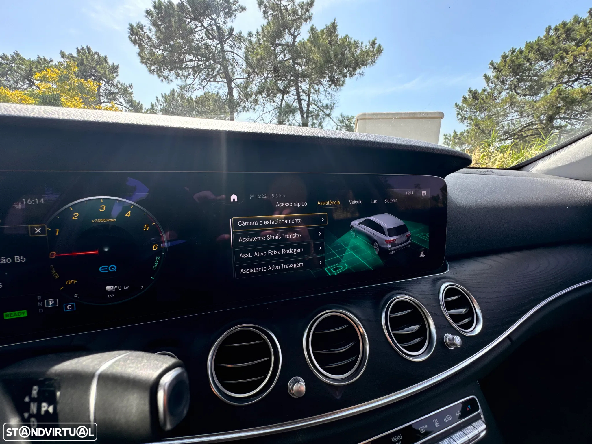 Mercedes-Benz E 300 de 4Matic T 9G-TRONIC Avantgarde - 29
