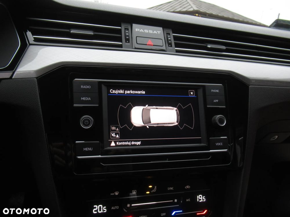 Volkswagen Passat 1.5 TSI EVO Business DSG - 28