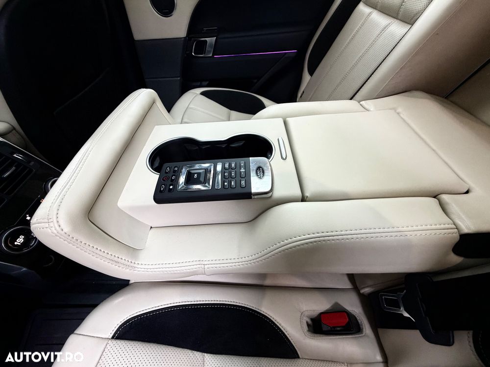 Land Rover Range Rover Sport 5.0 V8 Supercharged SVR - 32