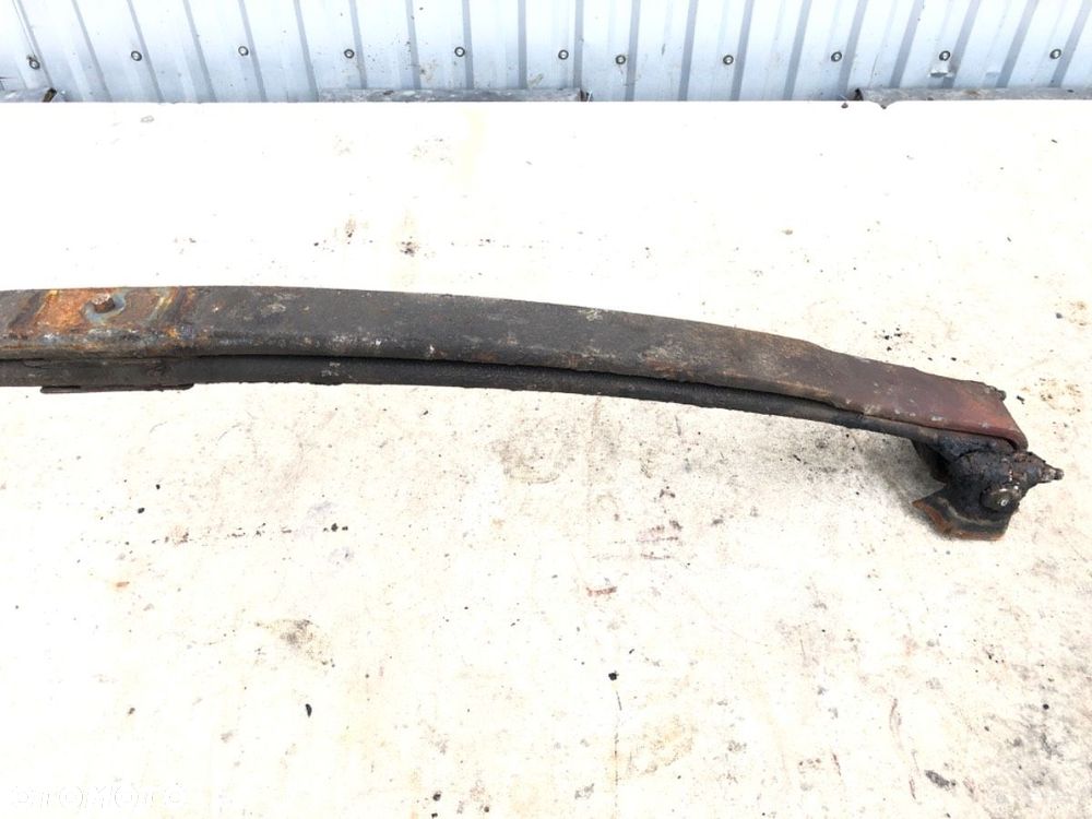 RESOR PRAWY PRZÓD  SCANIA 4 - series 1995 - 2008 124 /G420 - 3