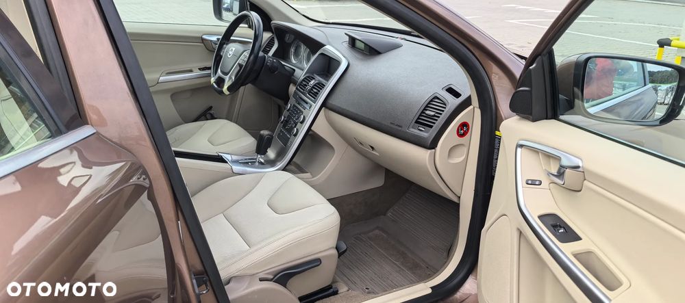 Volvo XC 60 - 13