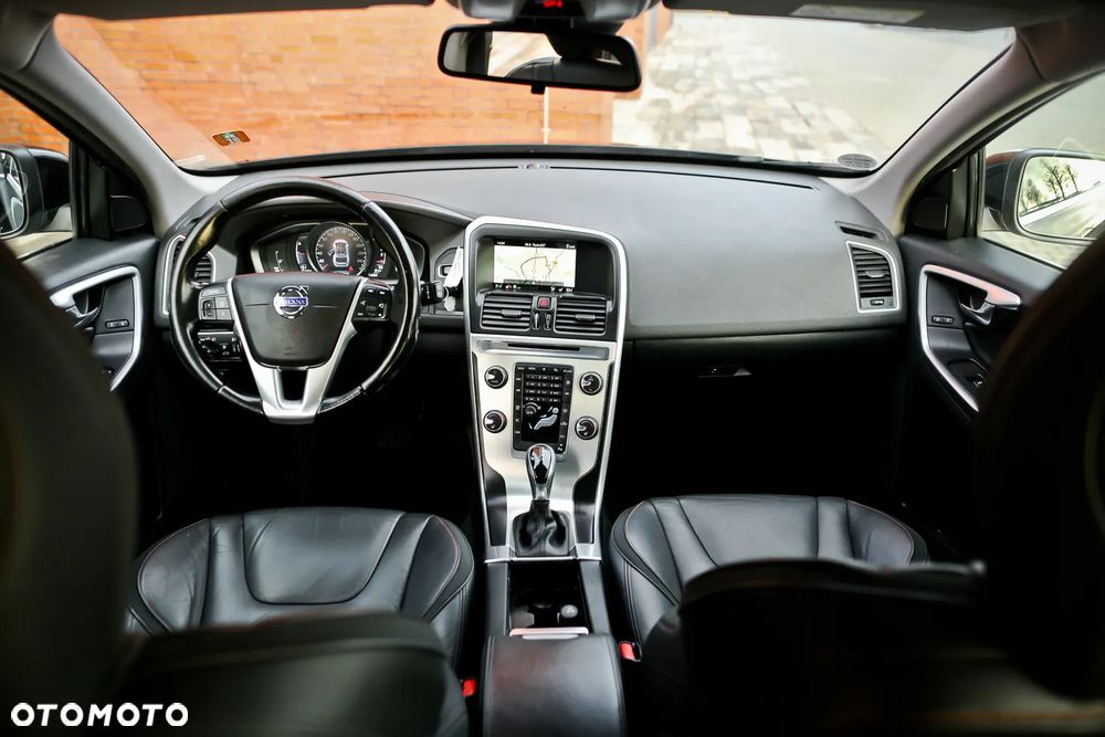 Volvo XC 60 D3 Geartronic Ocean Race - 21