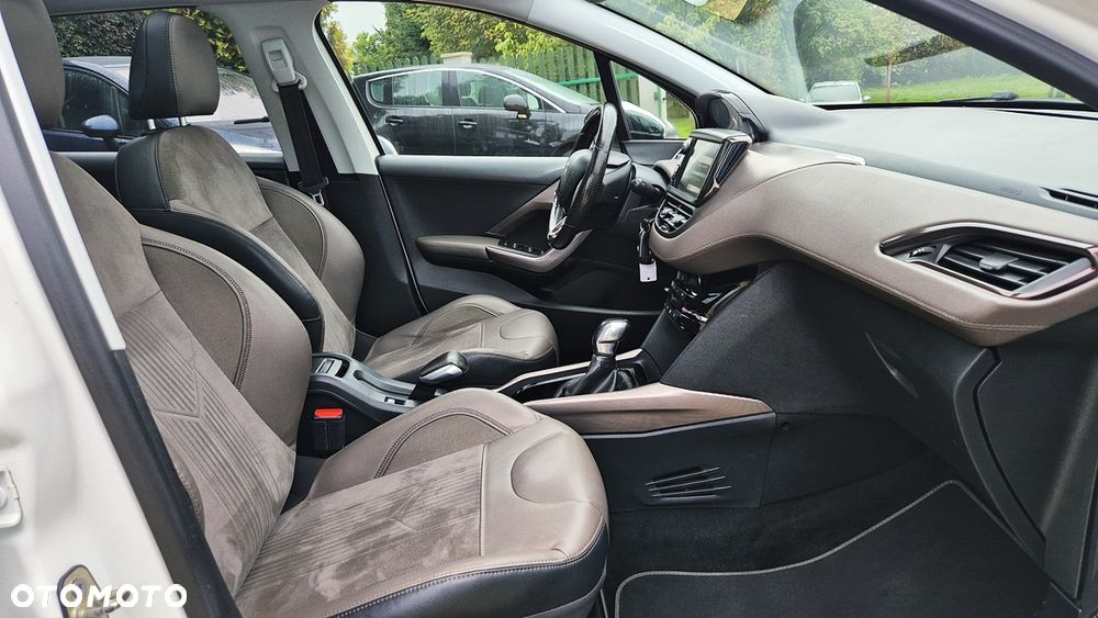 Peugeot 2008 1.6 VTi Allure - 39