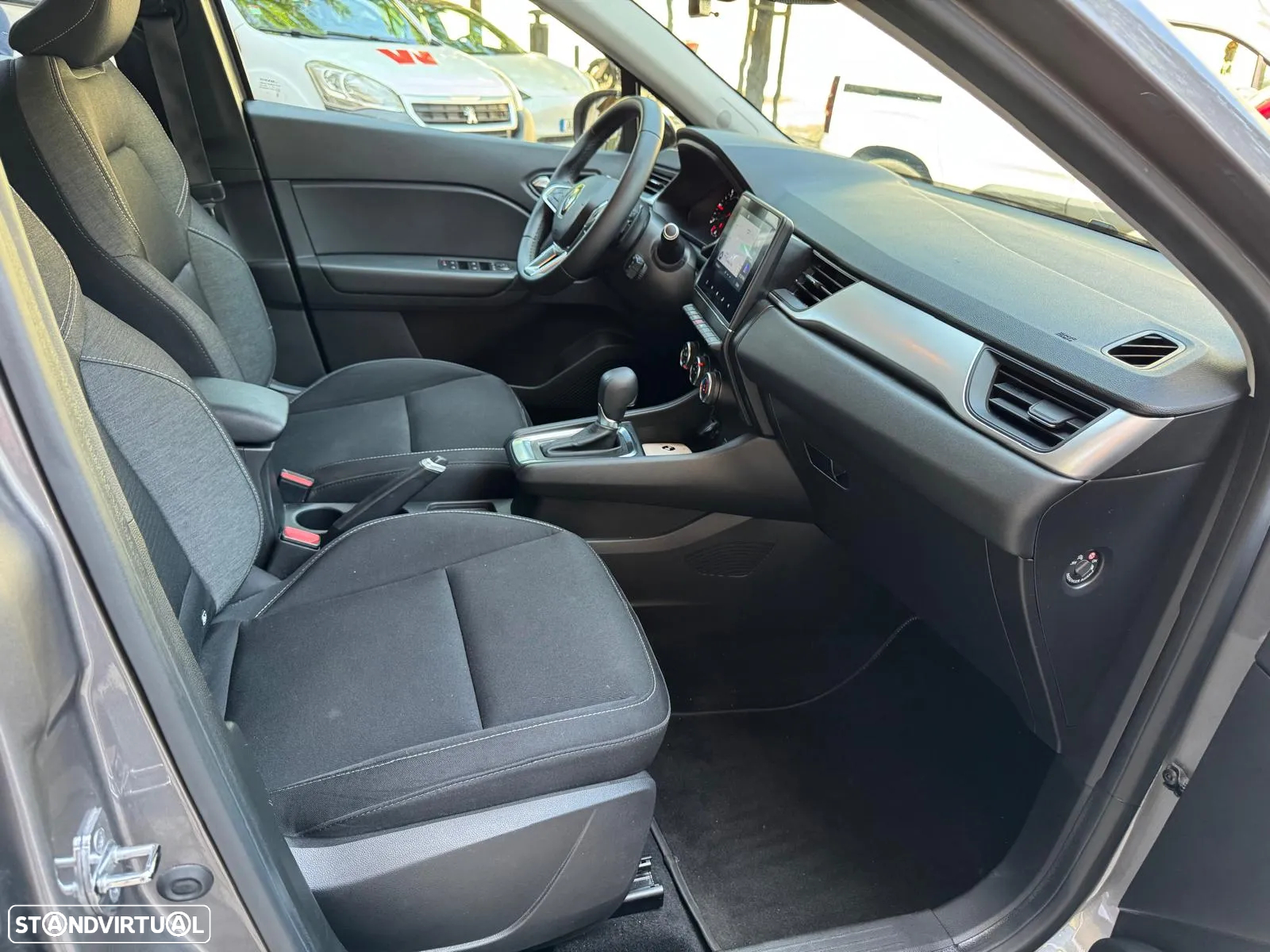 Renault Captur 1.5 dCi Exclusive EDC - 17