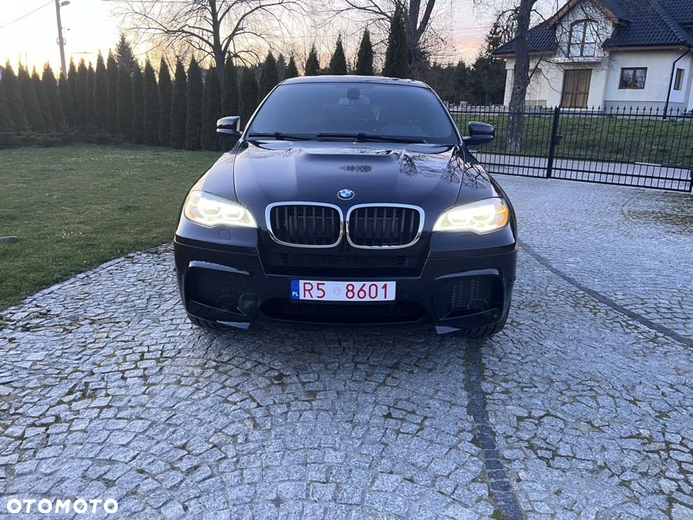BMW X6M - 22